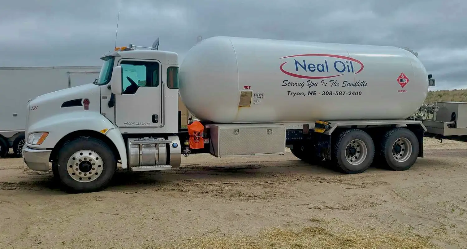 Neal Oil Banner BG Neal Oil Banner BG
